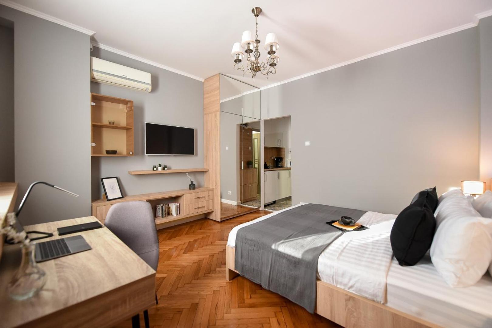 City Center Getaway - Cozy Accommodation For Your Perfect Stay Bucarest Exterior foto