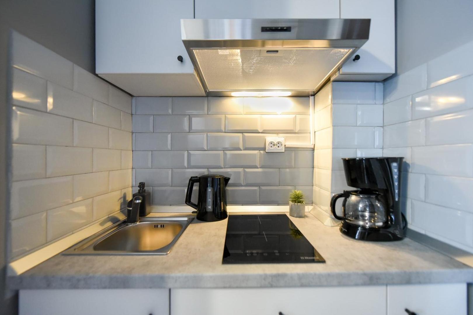 City Center Getaway - Cozy Accommodation For Your Perfect Stay Bucarest Habitación foto